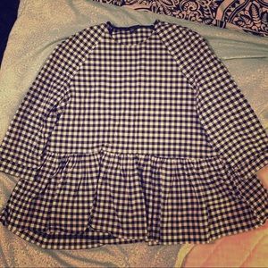 NWOT Black&white plaid peplum shirt. M/L.